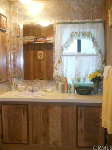 Bath comes with a full bath and overhead shower.  