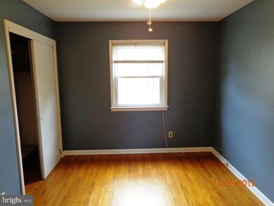 1537 Crest View Ave, Hagerstown, MD 21740 - photo 4