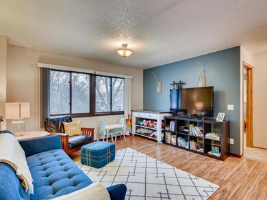 6471 Lancaster Lane N Maple-005-006-Living Room-ML