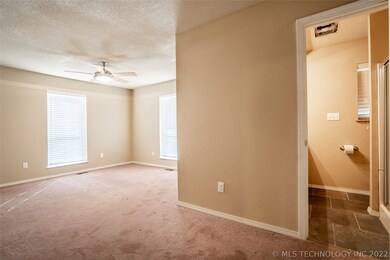 3010 3rd Ave NE, Ardmore, OK 73401 - photo 6