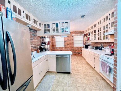 380 Woodbine Estates Rd, Gainesville, TX 76240 - photo 7