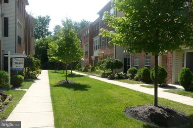 2368 Huntington Station Ct, Alexandria, VA 22303 - photo 2