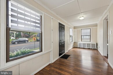 139 E Pine St, Audubon, NJ 08106 - photo 4