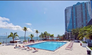 999 Brickell Bay Dr unit 209, Miami, FL 33131 - photo 3