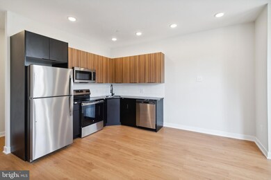 4145 W Girard Ave unit 2, Philadelphia, PA 19104 - photo 5