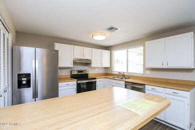 1101 W El Alba Way, Chandler, AZ 85224 - photo 7