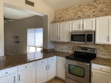 25222 N 40th Ln, Phoenix, AZ 85083 - photo 4