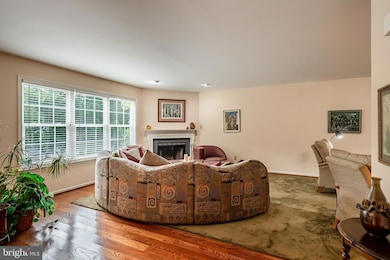 205 Princeton Cir, Newtown Square, PA 19073 - photo 2