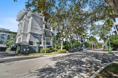250NE3rdAve#320(4)