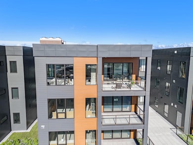 159 S River Ave unit 504, Holland, MI 49423 - photo 3