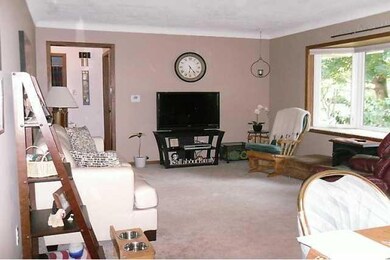 4222 Aurora Ave, Des Moines, IA 50310 - photo 3