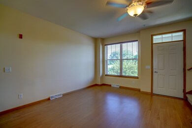 13 S Gardens Way, Fitchburg, WI 53711 - photo 4