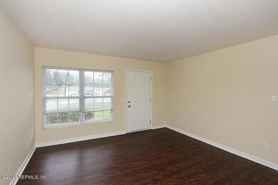 10640 Villanova Rd, Jacksonville, FL 32218 - photo 2
