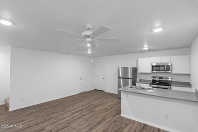 12570 N Cotton Ln unit 29-32, Surprise, AZ 85388 - photo 4