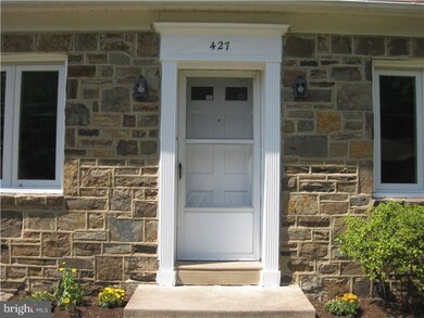 427 Edgewood Dr, Ambler, PA 19002 - photo 2