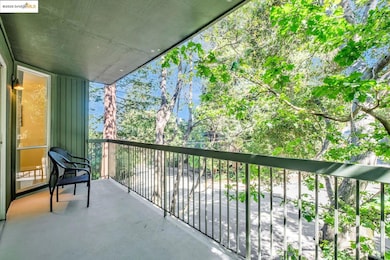 2700 Le Conte Ave unit 301, Berkeley, CA 94709 - photo 6