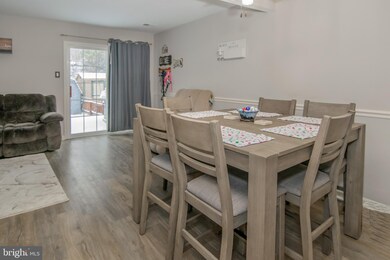 6352 Jacobs Ct, Sykesville, MD 21784 - photo 6