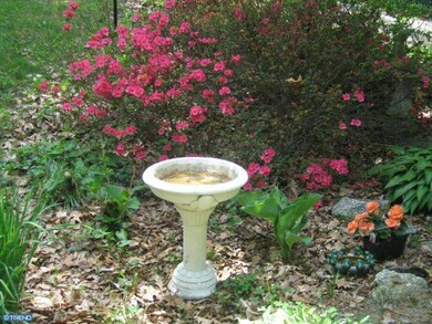 926 Pineview Dr, West Chester, PA 19380 - photo 5