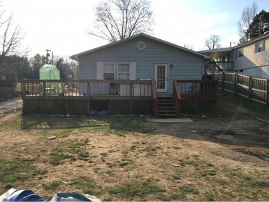 819 E Maple St, Johnson City, TN 37601 - photo 4