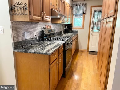 12617 N Cresap St, Cumberland, MD 21502 - photo 7