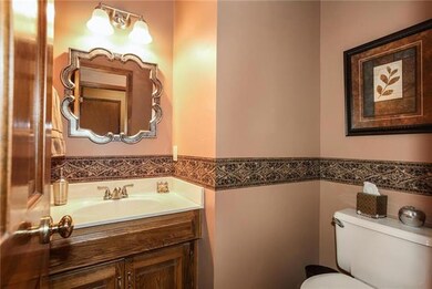 8345 Acuff Ln, Lenexa, KS 66215 - photo 6