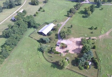 1100 Elliston Ln, Versailles, KY 40383 - photo 5