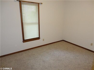 5909 Sara Kay Dr, North Chesterfield, VA 23237 - photo 5