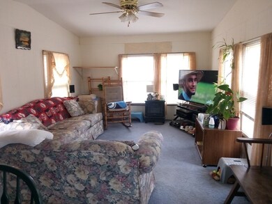 46 Madden Rd unit 15, West Brookfield, MA 01585 - photo 3