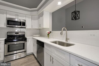 8317K Bluebird Way unit 8317K, Lorton, VA 22079 - photo 6