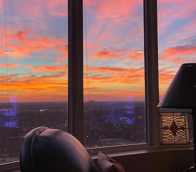 Bay View Terrace unit 24B, Milwaukee, WI 53207 - photo 2