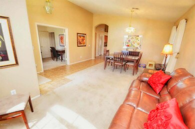 Front Family Room2