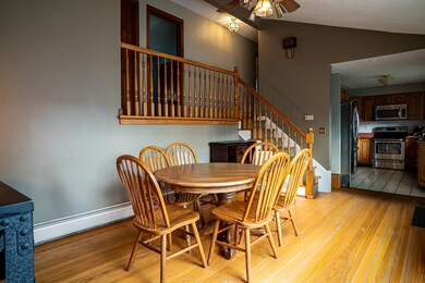 18 Velma Ave, Pittsfield, MA 01201 - photo 6