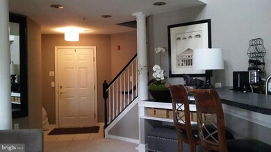 304 Wyndham Cir unit L, Owings Mills, MD 21117 - photo 2