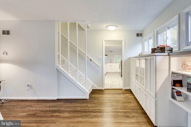 6803 Swarthmore Dr, Alexandria, VA 22307 - photo 5