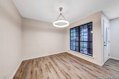 11702 Forest Hollow, Live Oak, TX 78233 - photo 6