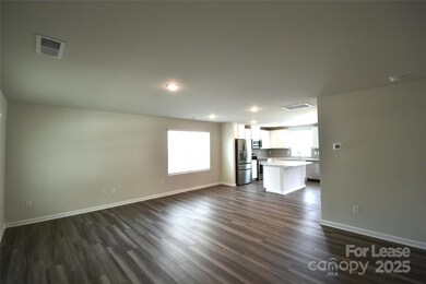 1512 Cottage Creek Dr, Bessemer City, NC 28016 - photo 5