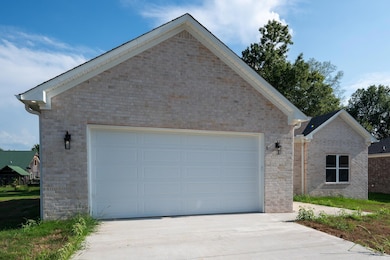 8 Dandelion Dr, Greenbrier, AR 72058 - photo 2