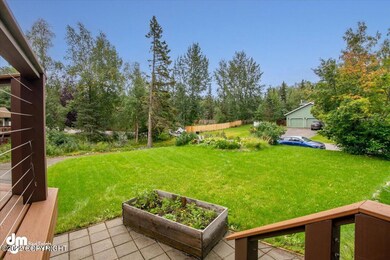 13-Front Yard_ETL2303-Edit
