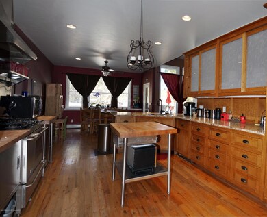 Kitchen 1