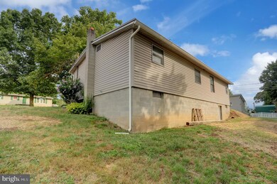 205 Harrison St, Selinsgrove, PA 17870 - photo 7