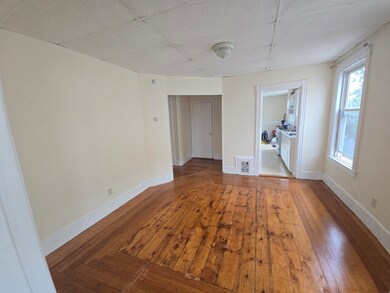 7 Chatham St unit 3, Lynn, MA 01902 - photo 3