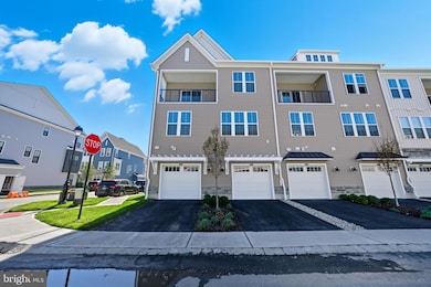 8101 Donatello Dr, Princeton, NJ 08540 - photo 5