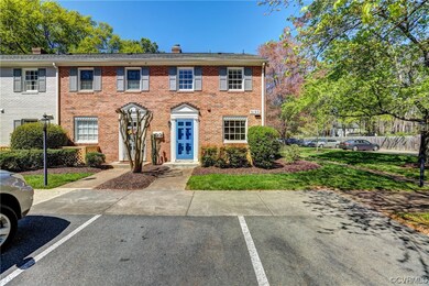 Pull up and park! Easy parking in front and to the side.