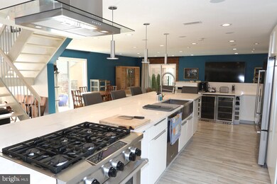 12140 Quorn Ln, Reston, VA 20191 - photo 4