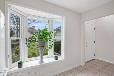 1104 Buckingham Cir Middletown-large-007