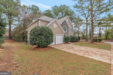 1385 Pinebreeze Way, Marietta, GA 30062 - photo 2