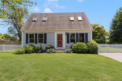 208 W View Rd, Middletown, RI 02842 - photo 2