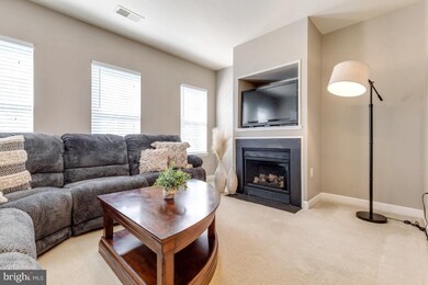 42512 Hollyhock Terrace, Ashburn, VA 20148 - photo 3