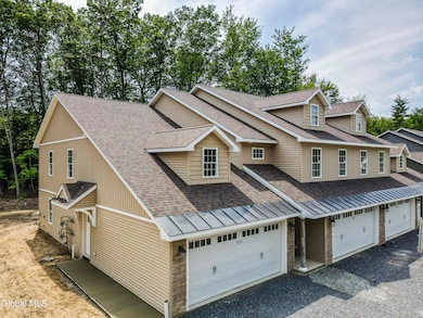 145 Carriage Blvd, Rotterdam, NY 12306 - photo 4