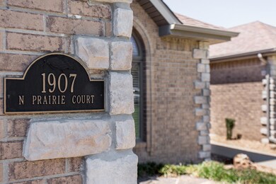 RE_1907 N Prairie Ct-02